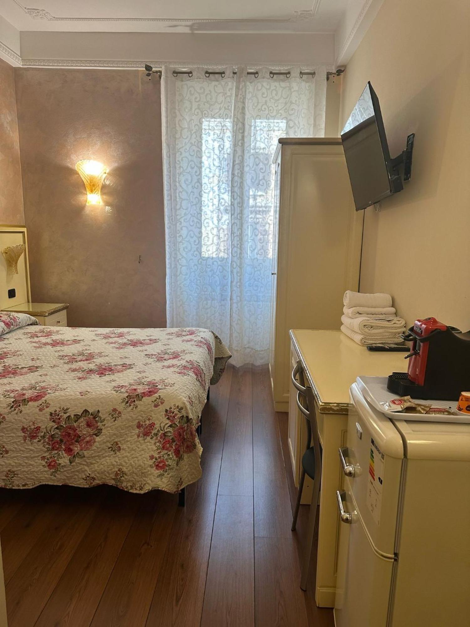 Termini Station Holidays Pensionat *